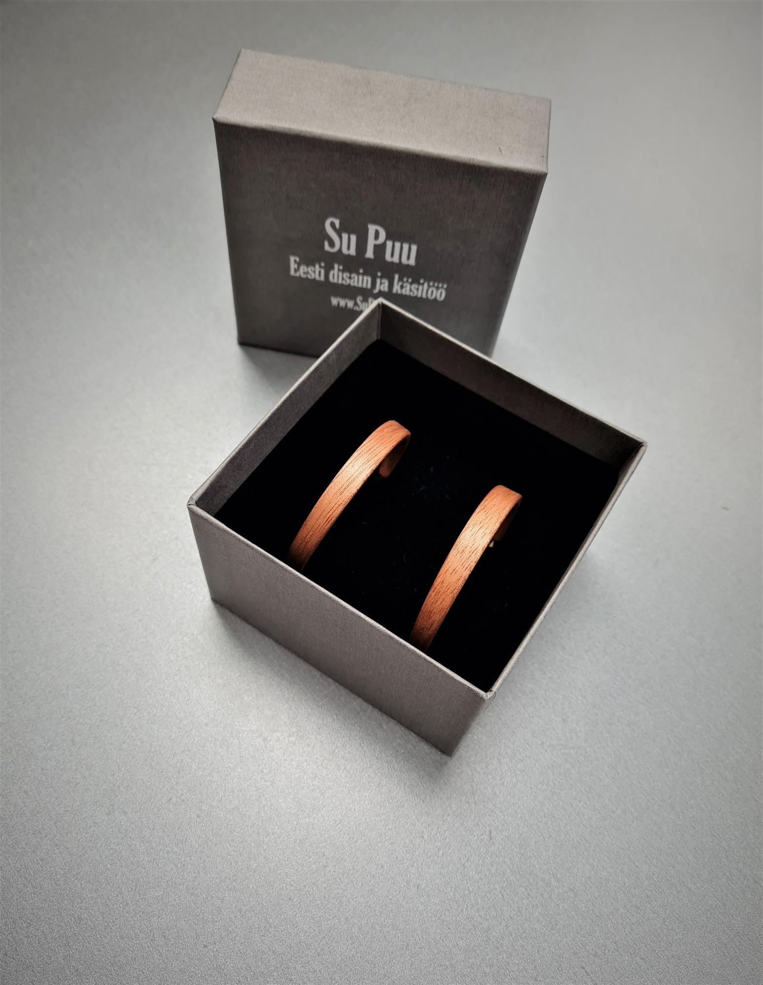 Tootefoto - Kõrvarõngad Iroko Su Puu!