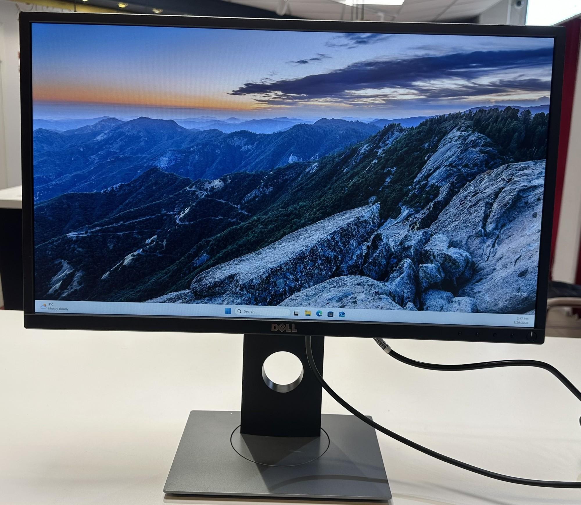 Tootefoto - Monitor Dell P2417H