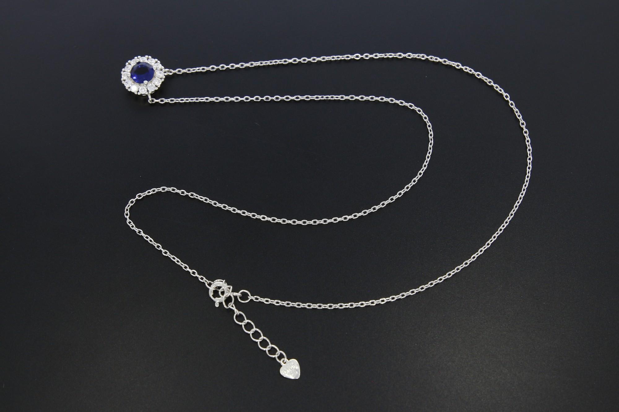 Tootefoto - Hõbekaelakett kuloniga 925*