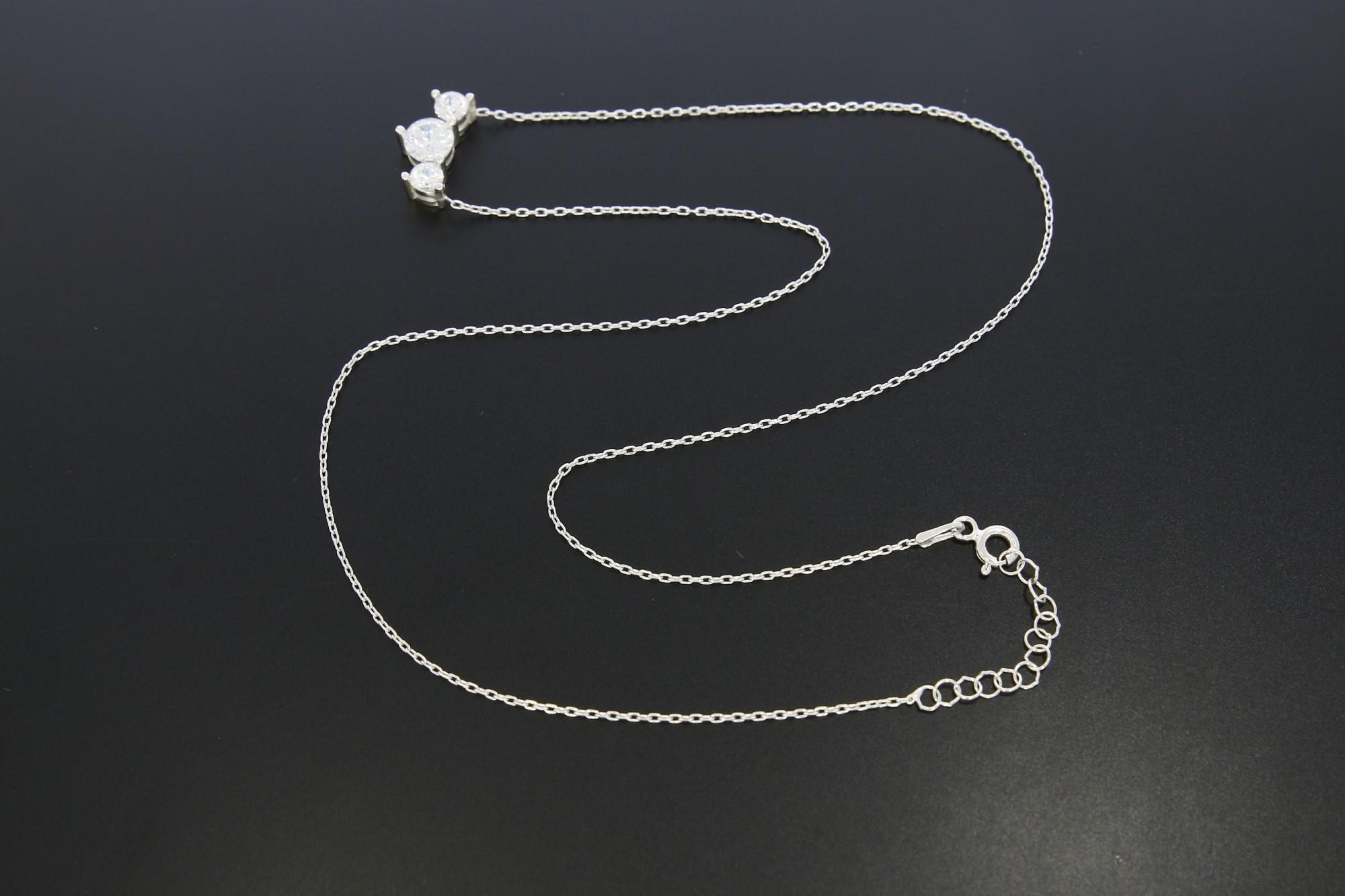 Tootefoto - Hõbekaelakett kuloniga 925*