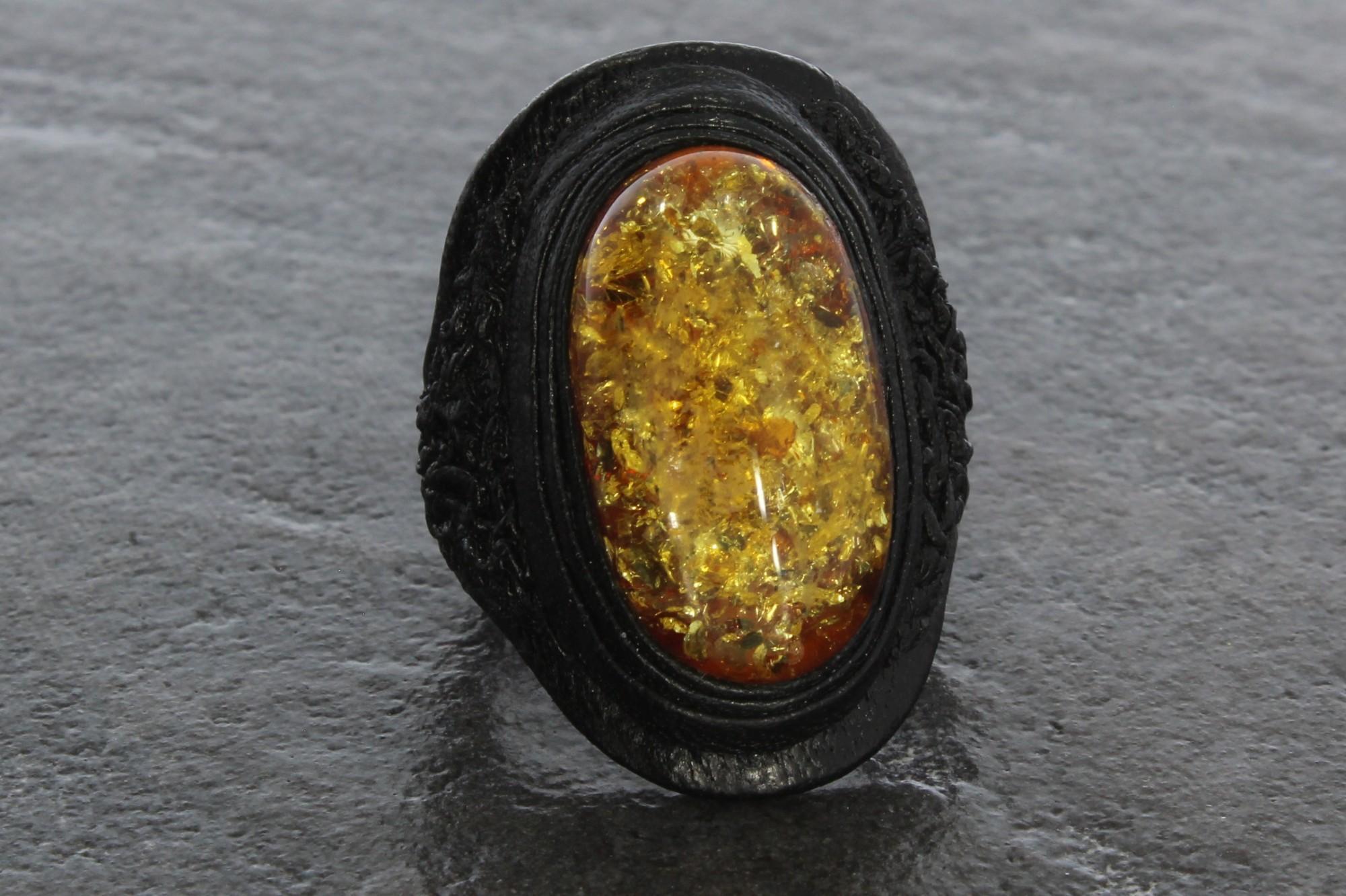 Tootefoto - Sõrmus merevaiguga Käsitöö!