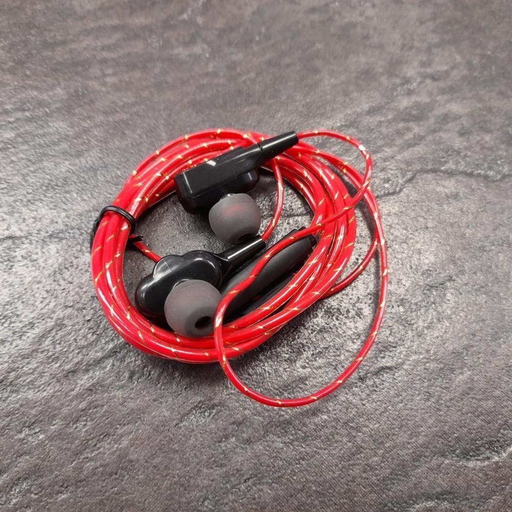 Tootefoto - Kõrvaklapid SuperBass 3