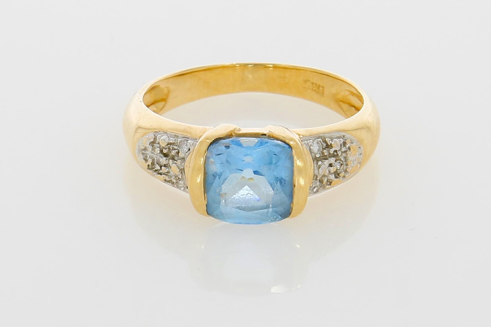 Tootefoto - Kuldsõrmus 585* Topaas + Briljandid