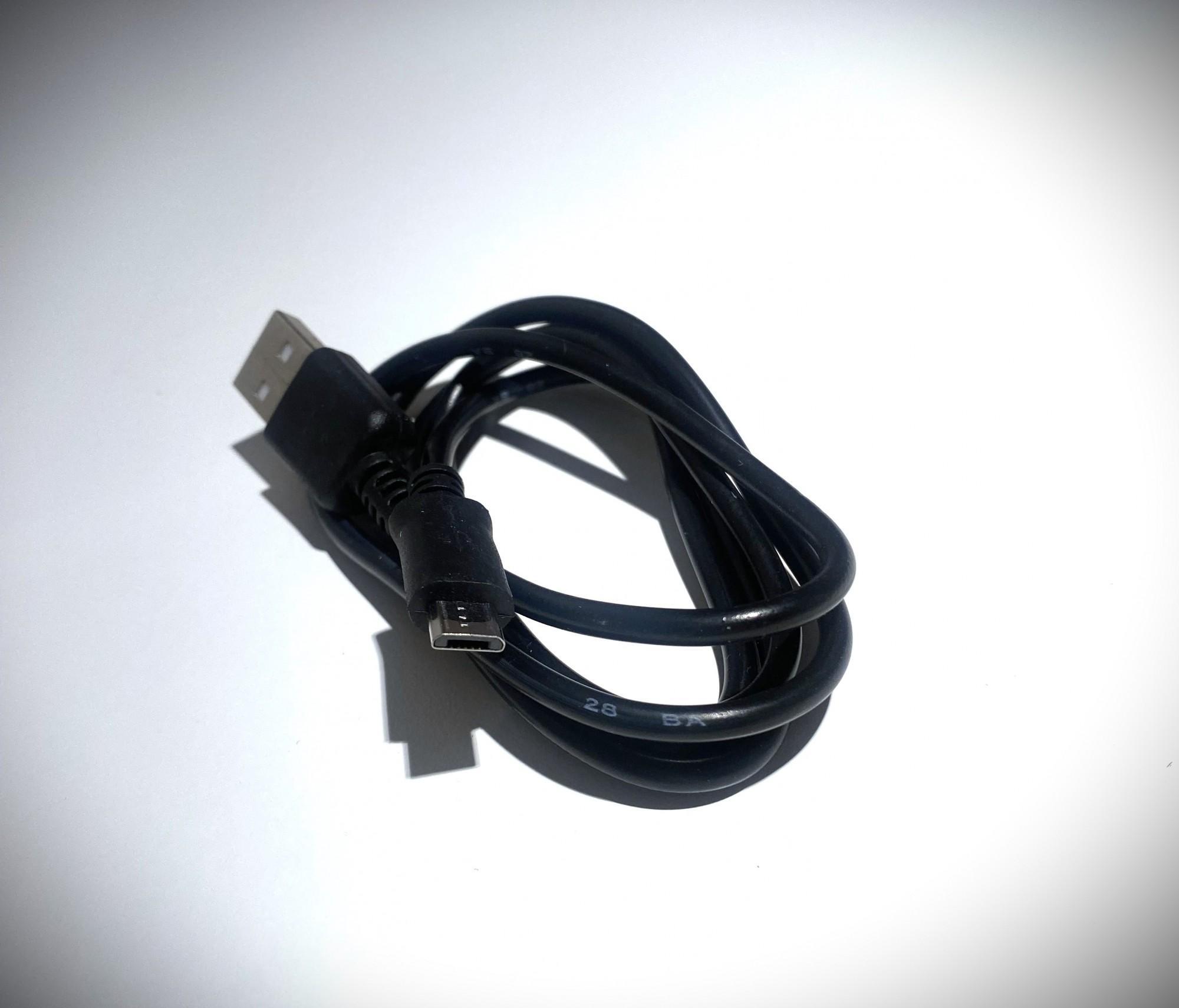 Tootefoto - Juhe USB microUSB AAA must