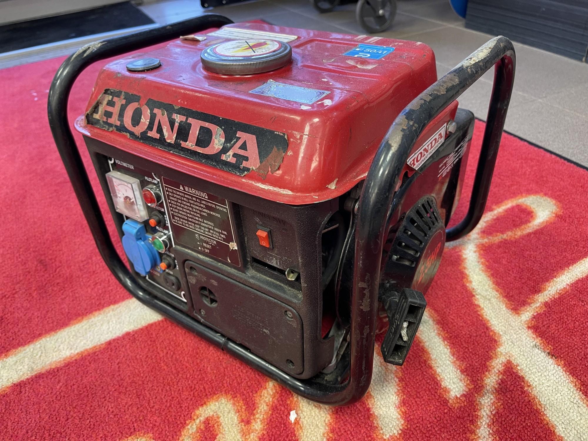 Tootefoto - Bensiini generaator Honda HC40-250/Bot