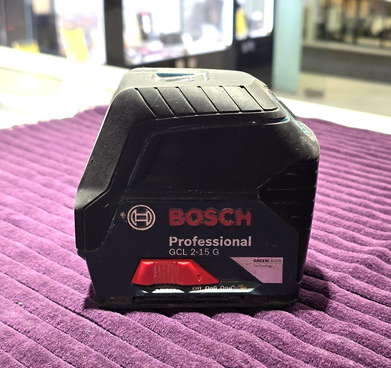 Tootefoto - Ristjoonlaser Bosch GCL 2-15