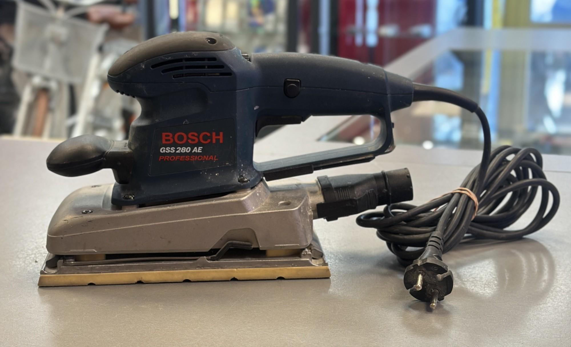 Tootefoto - Taldlihvija BOSCH GSS280AE