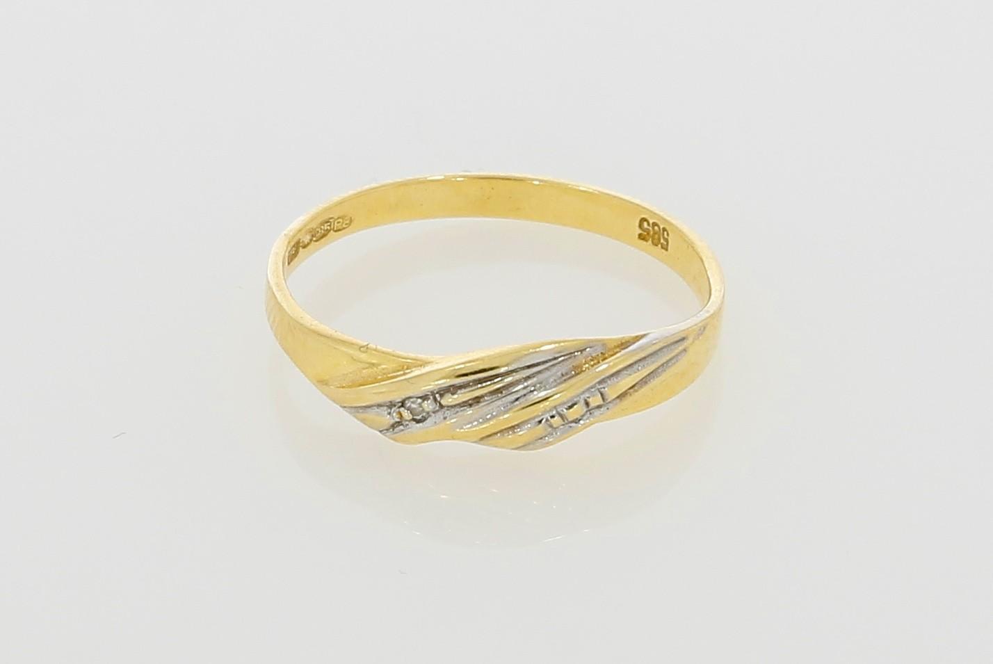 Tootefoto - Kuldsõrmus 585* Briljant