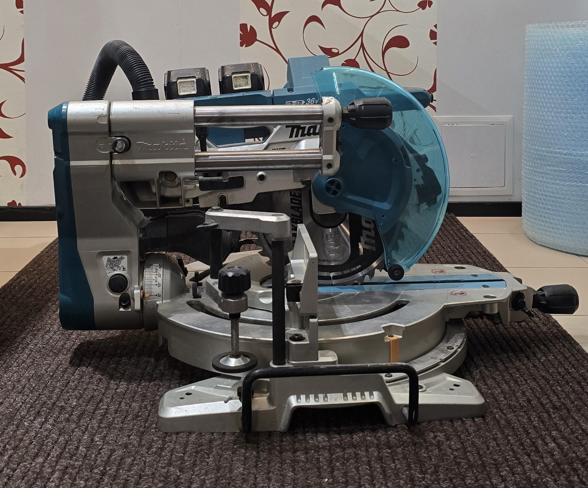 Tootefoto - Akutükeldus- ja nurksaag Makita DLS111