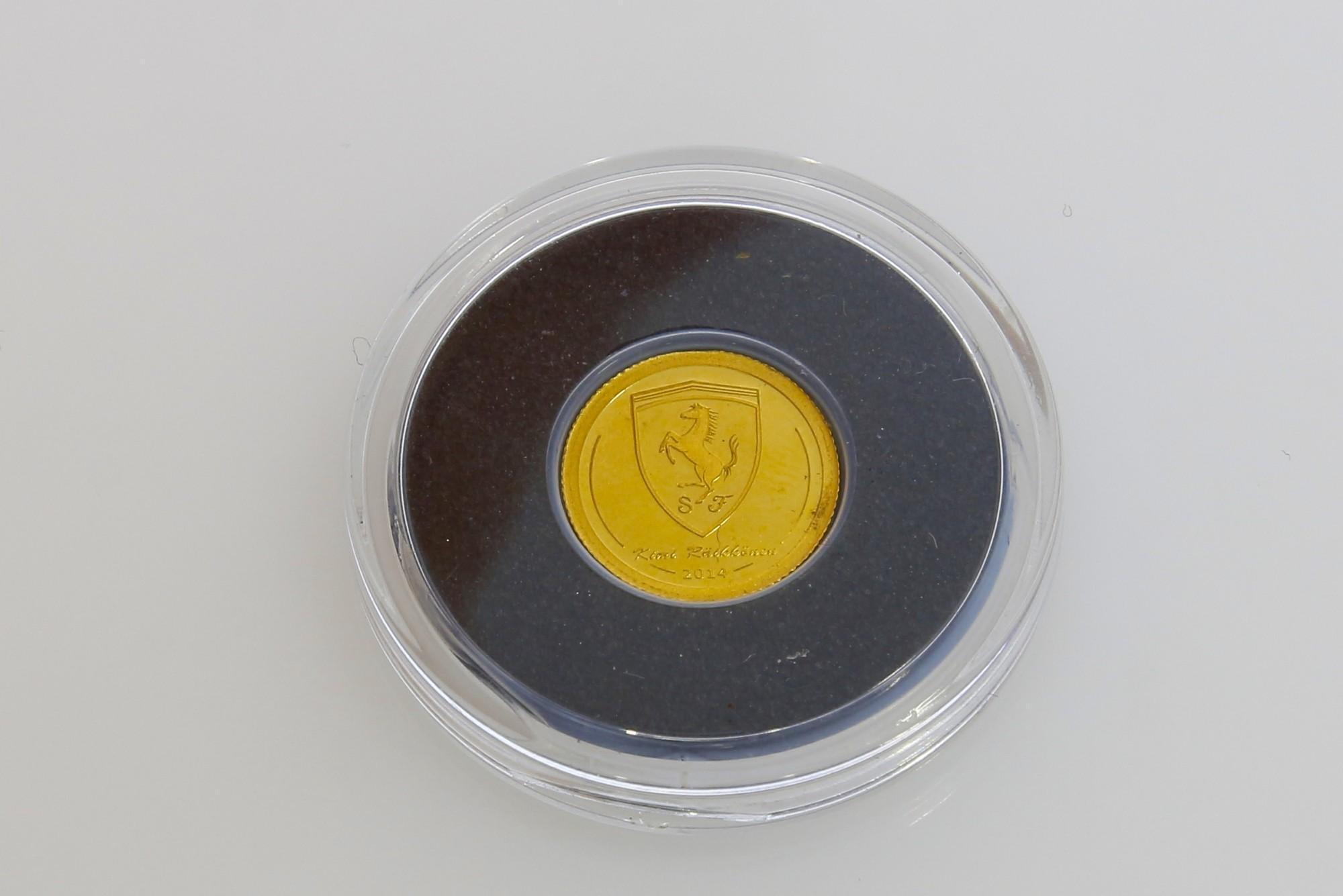 Tootefoto - Kuldmünt 999* 5 Dollarit Elizabeth II Kimi Räikkönen 2014 Co