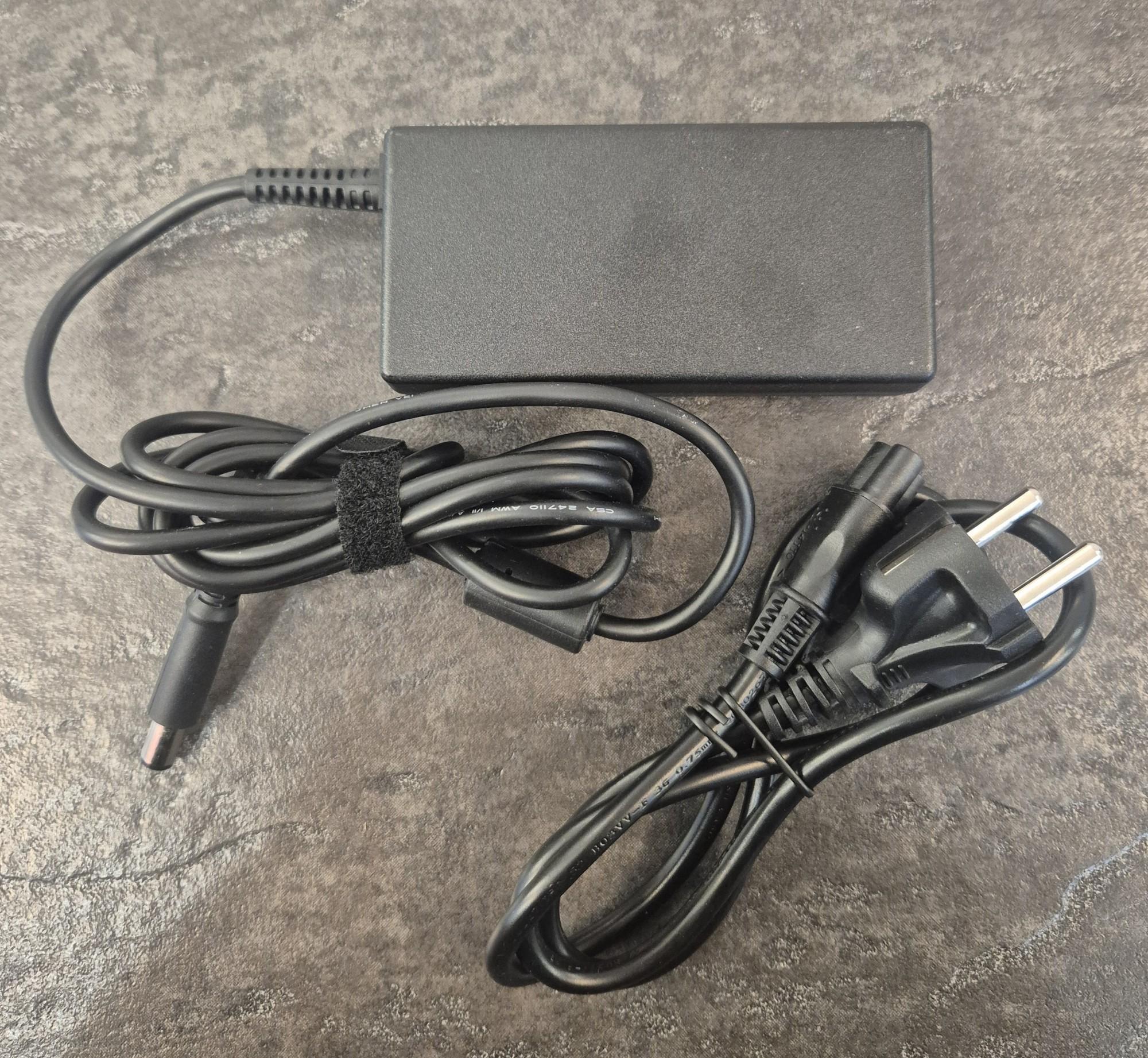 Tootefoto - Laadija HP TPC-CA58