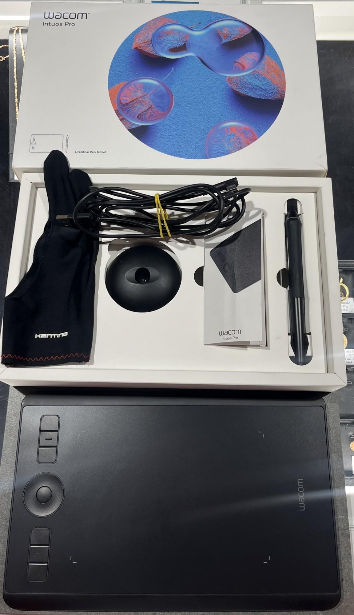 Tootefoto - Graafikalaud Wacom Intuos Pro