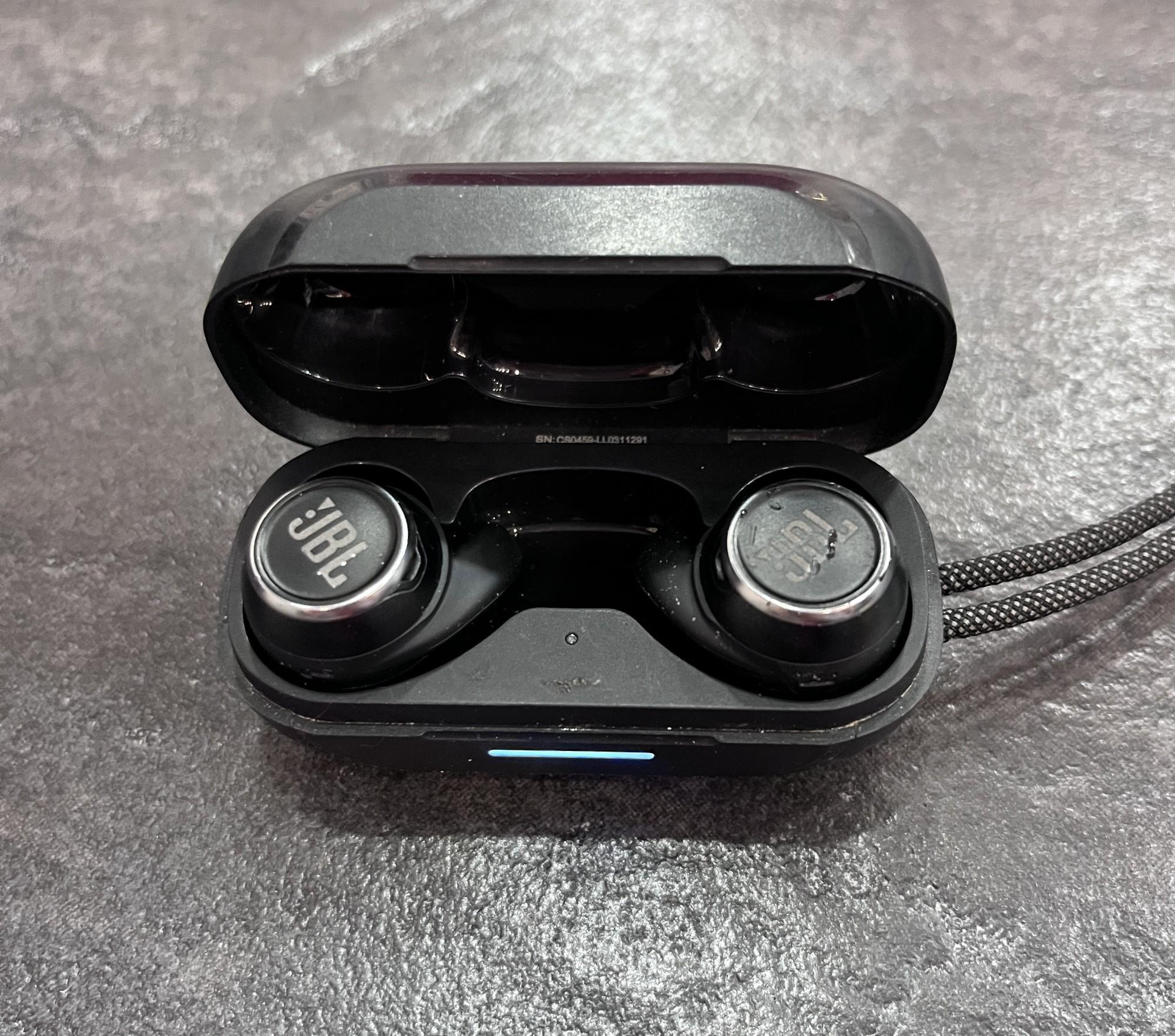 Tootefoto - Kõrvaklapid JBL Reflect Mini NC