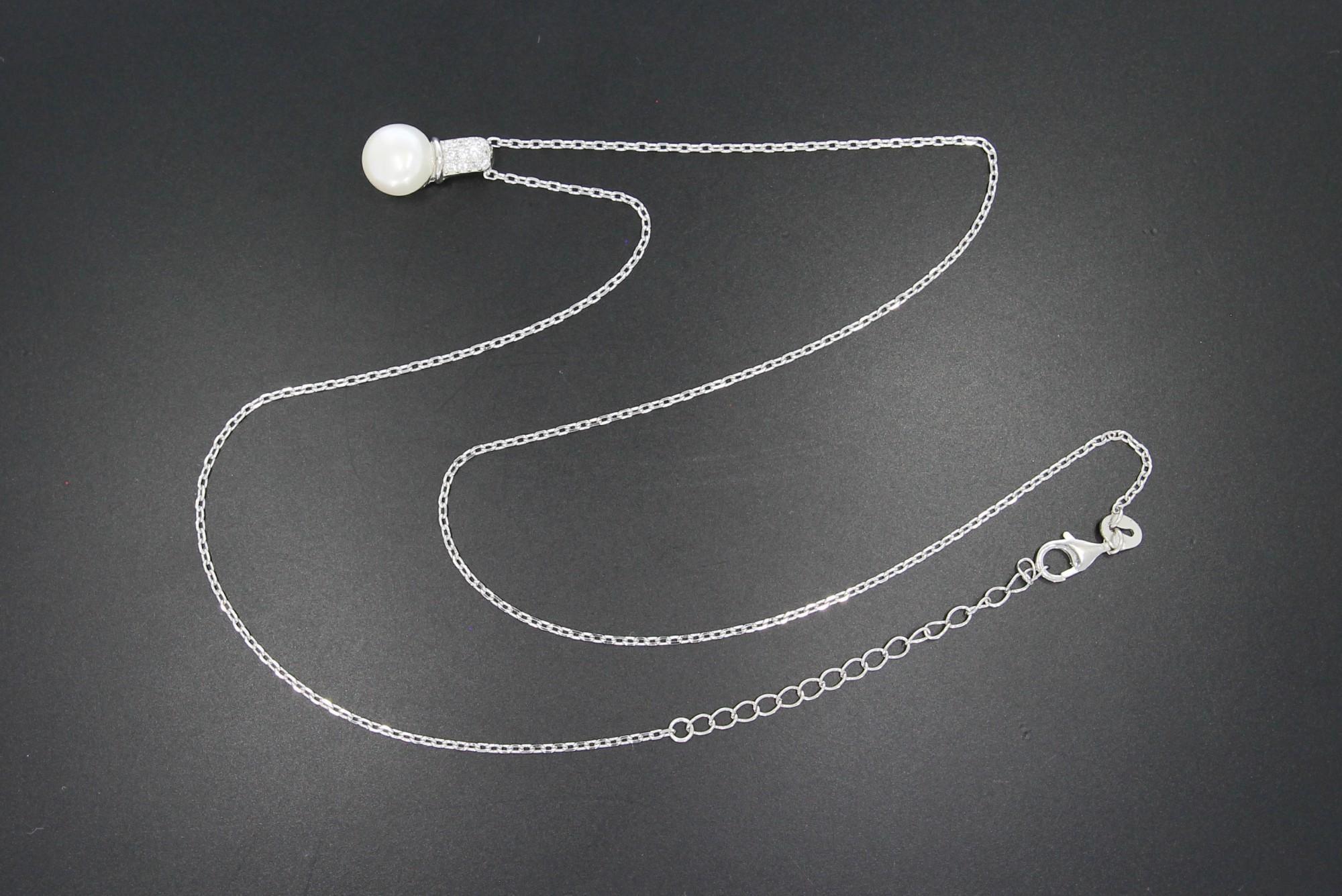 Tootefoto - Hõbekaelakett 925* + hõbe kulon 925*