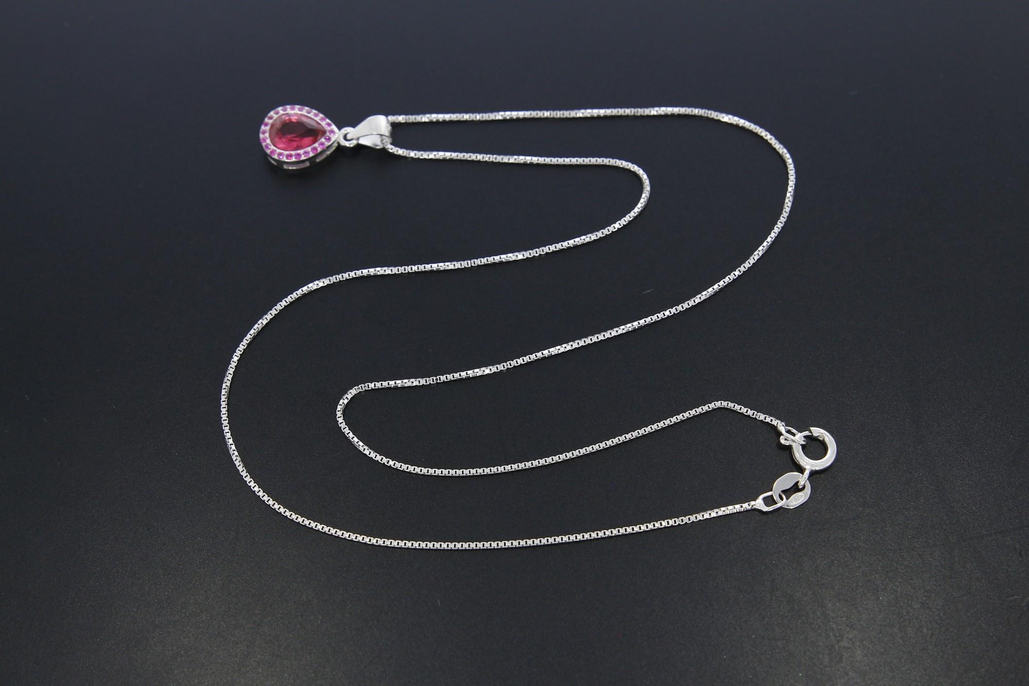 Tootefoto - Hõbekaelakett kuloniga 925*