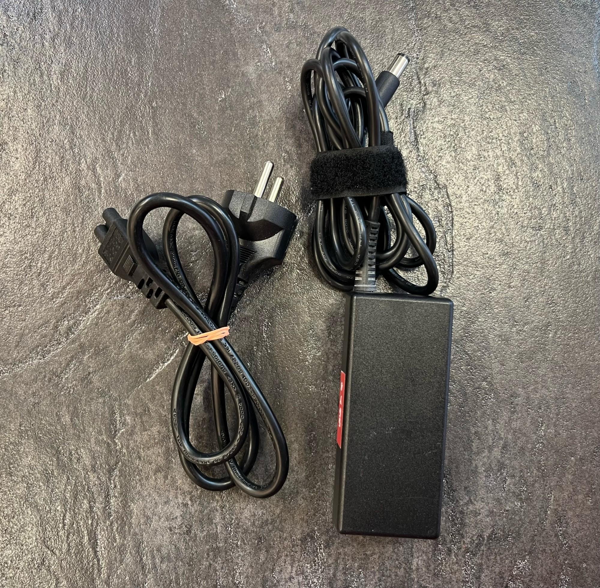 Tootefoto - Sülearvuti laadija HP NSW 24187 65W