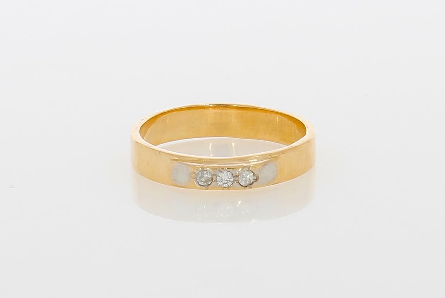 Tootefoto - Kuldsõrmus 585* Briljandid