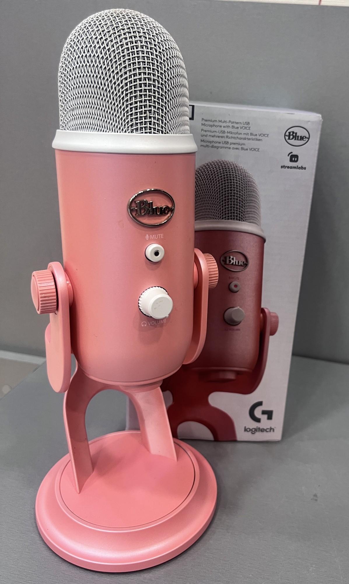 Tootefoto - Lauamikrofon Logitech Blue Yeti 988-000534