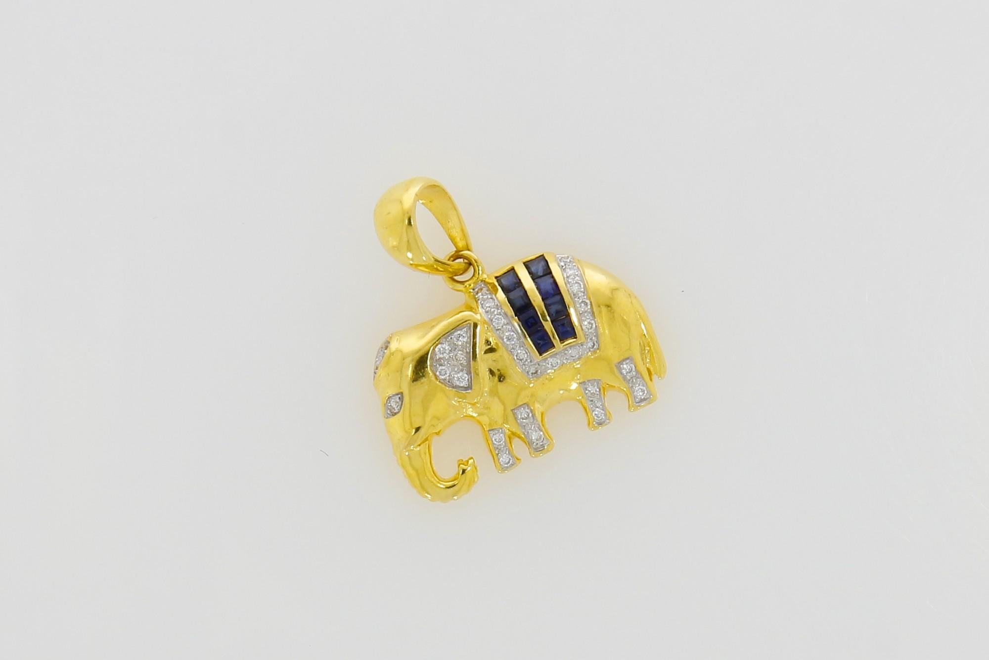 Tootefoto - Kuld kulon 750* Elevant Briljandid + Safiirid