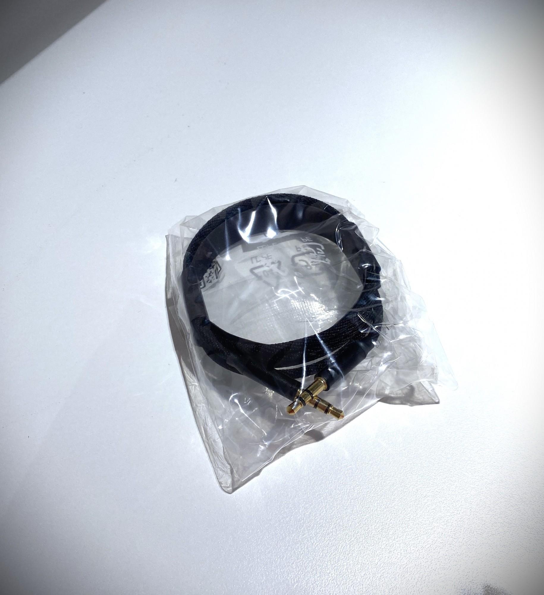 Tootefoto - Juhe AUX Jack 3