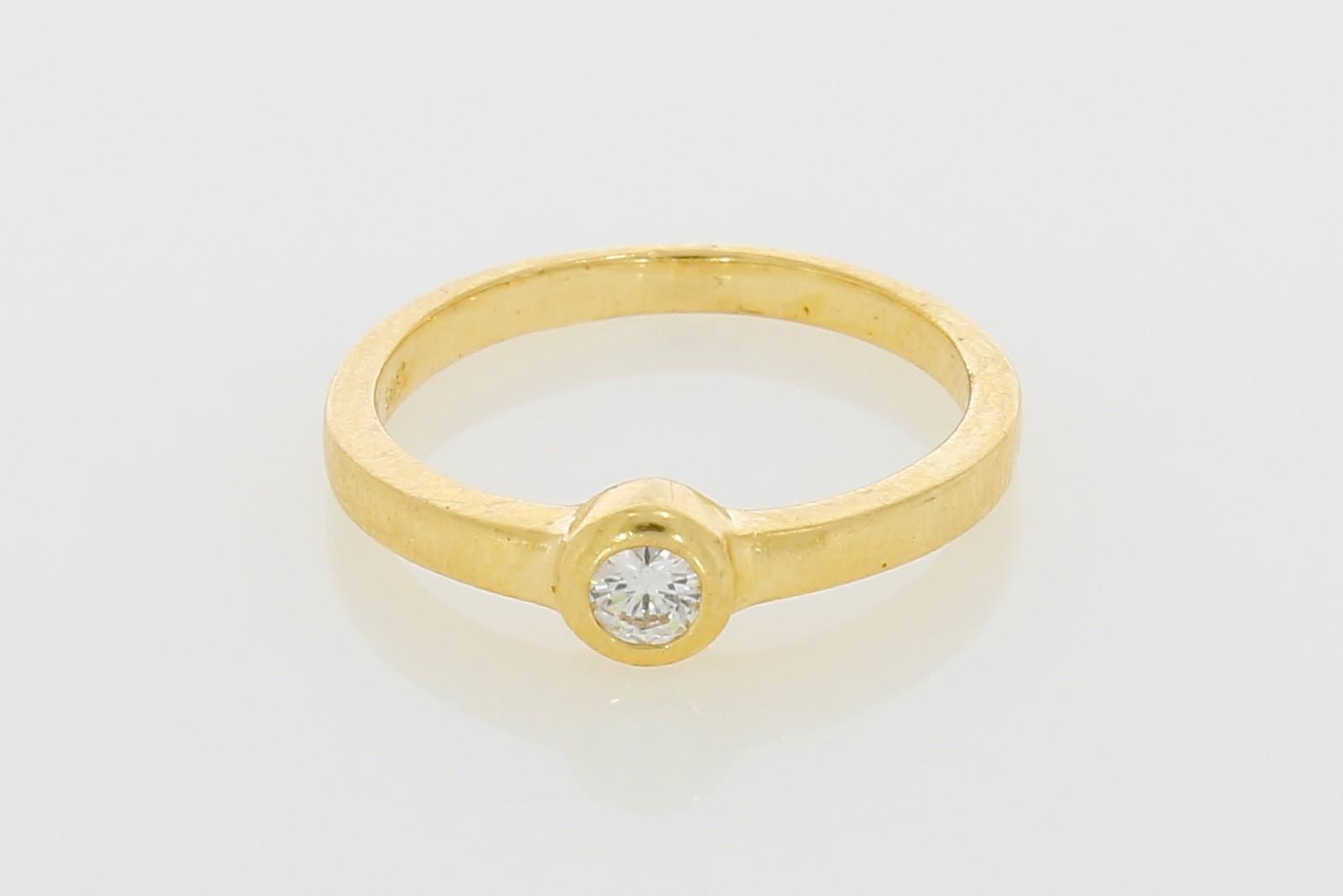 Tootefoto - Kuldsõrmus 585* Briljant