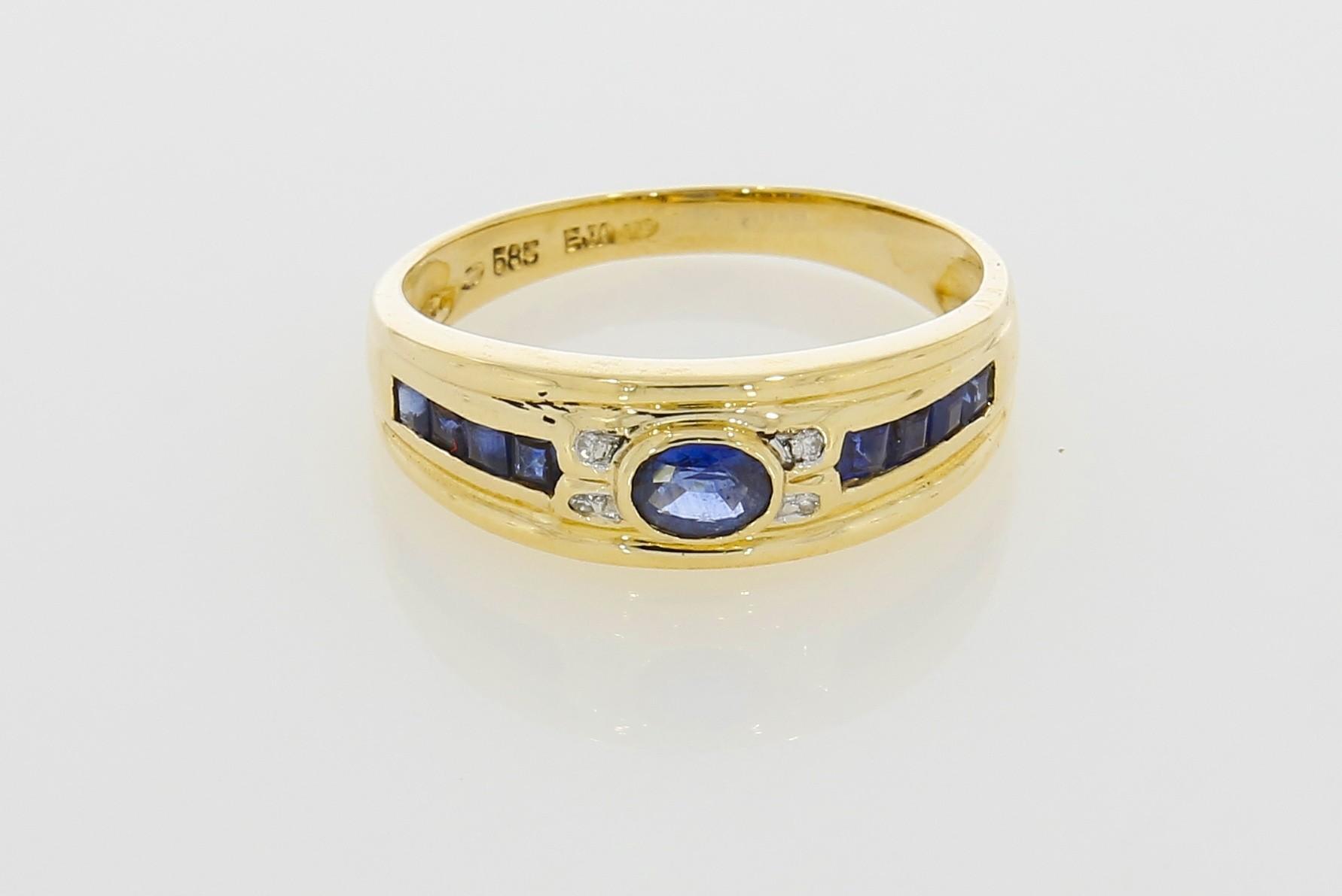 Tootefoto - Kuldsõrmus 585* Safiirid + Briljandid