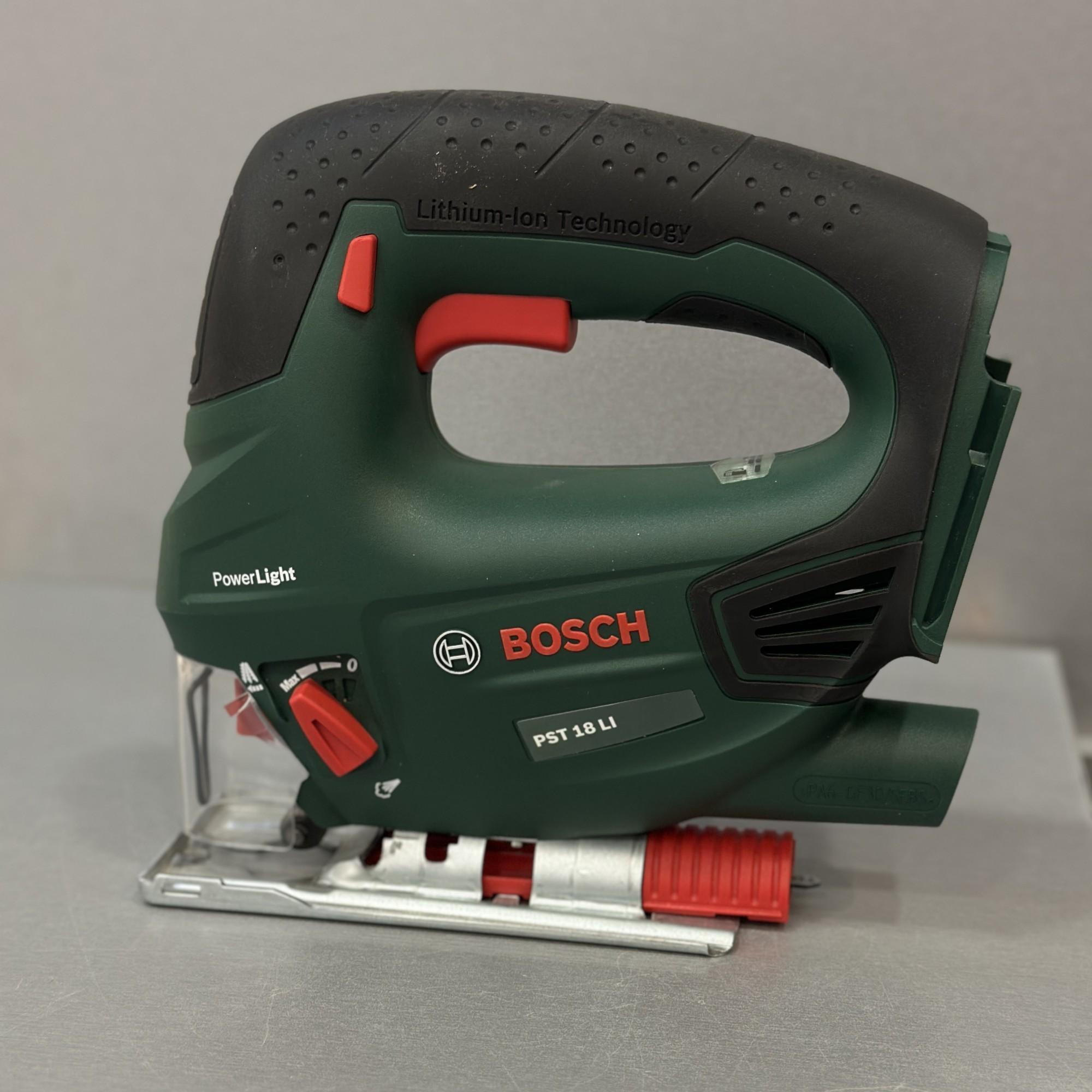 Tootefoto - Akutikksaag Bosch PST 18 Li