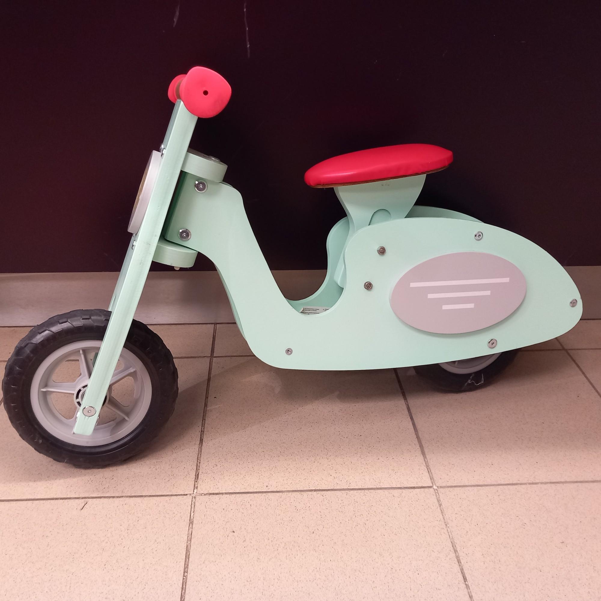 Tootefoto - Jooksuratas lastele