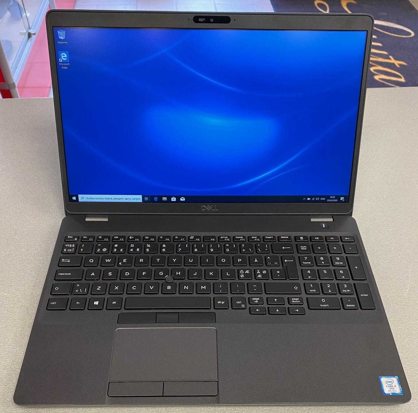 Tootefoto - Sülearvuti Dell Latitude 5500