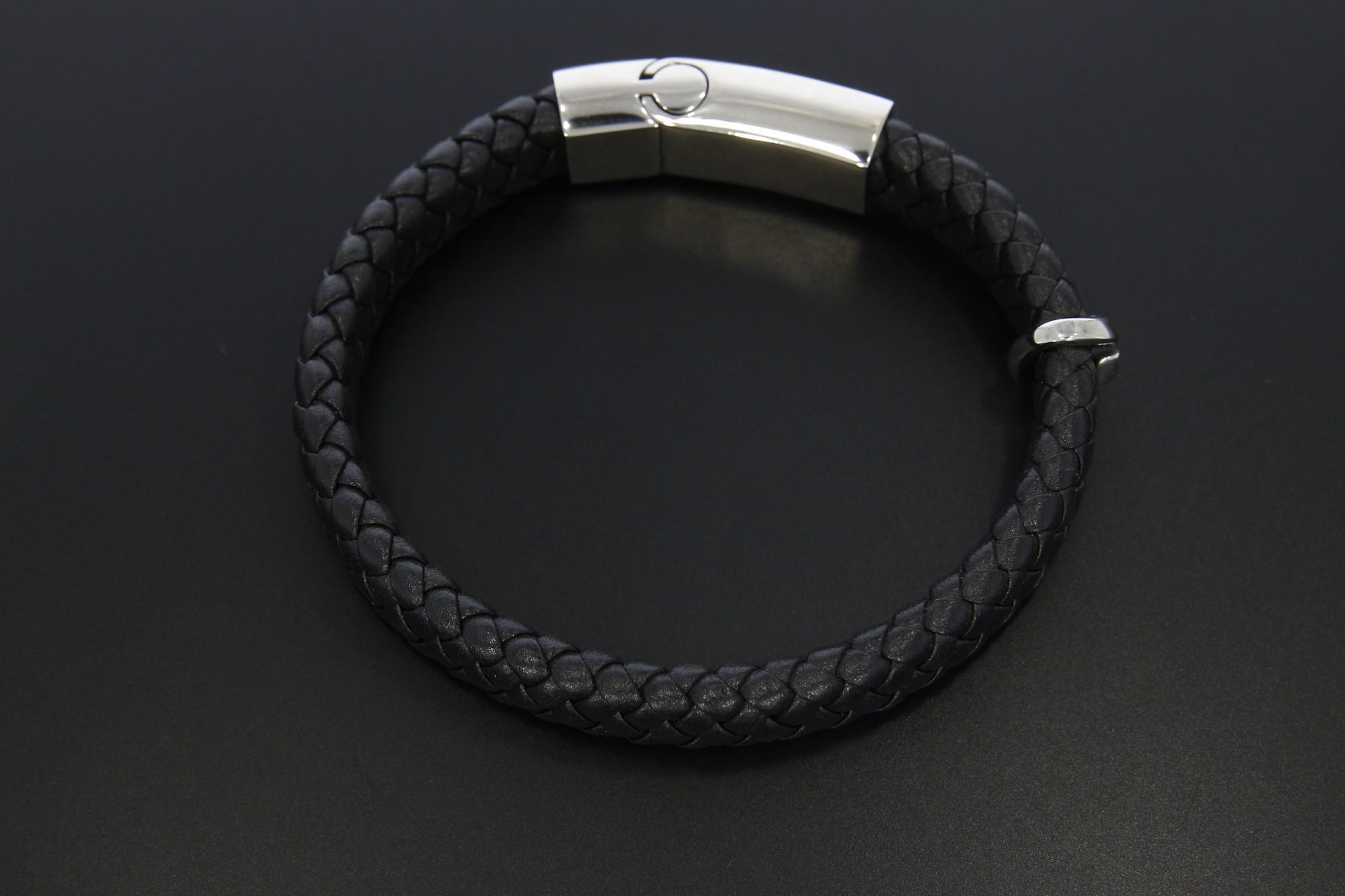 Tootefoto - Käevõru Gaura