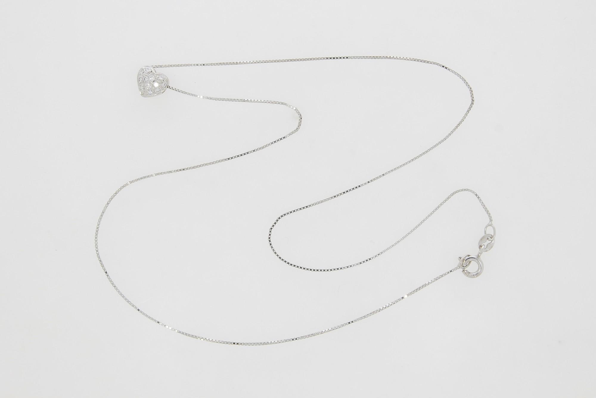 Tootefoto - Kuldkaelakett + kulon 750* Briljandid