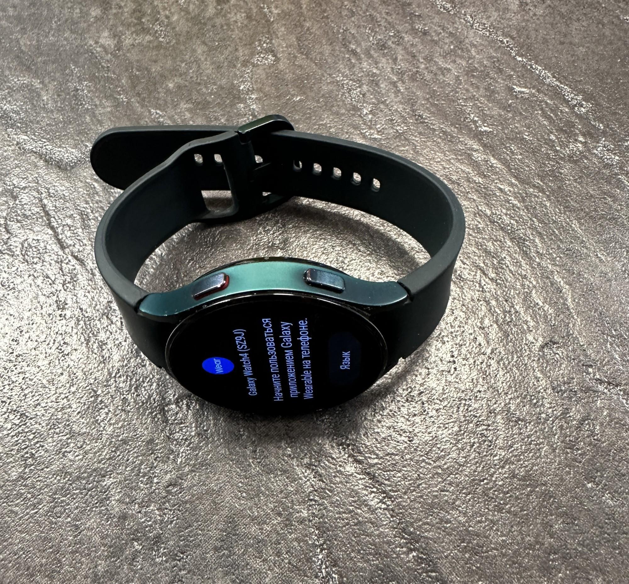 Tootefoto - Nutikell Samsung Galaxy Watch 4, SM-R875F