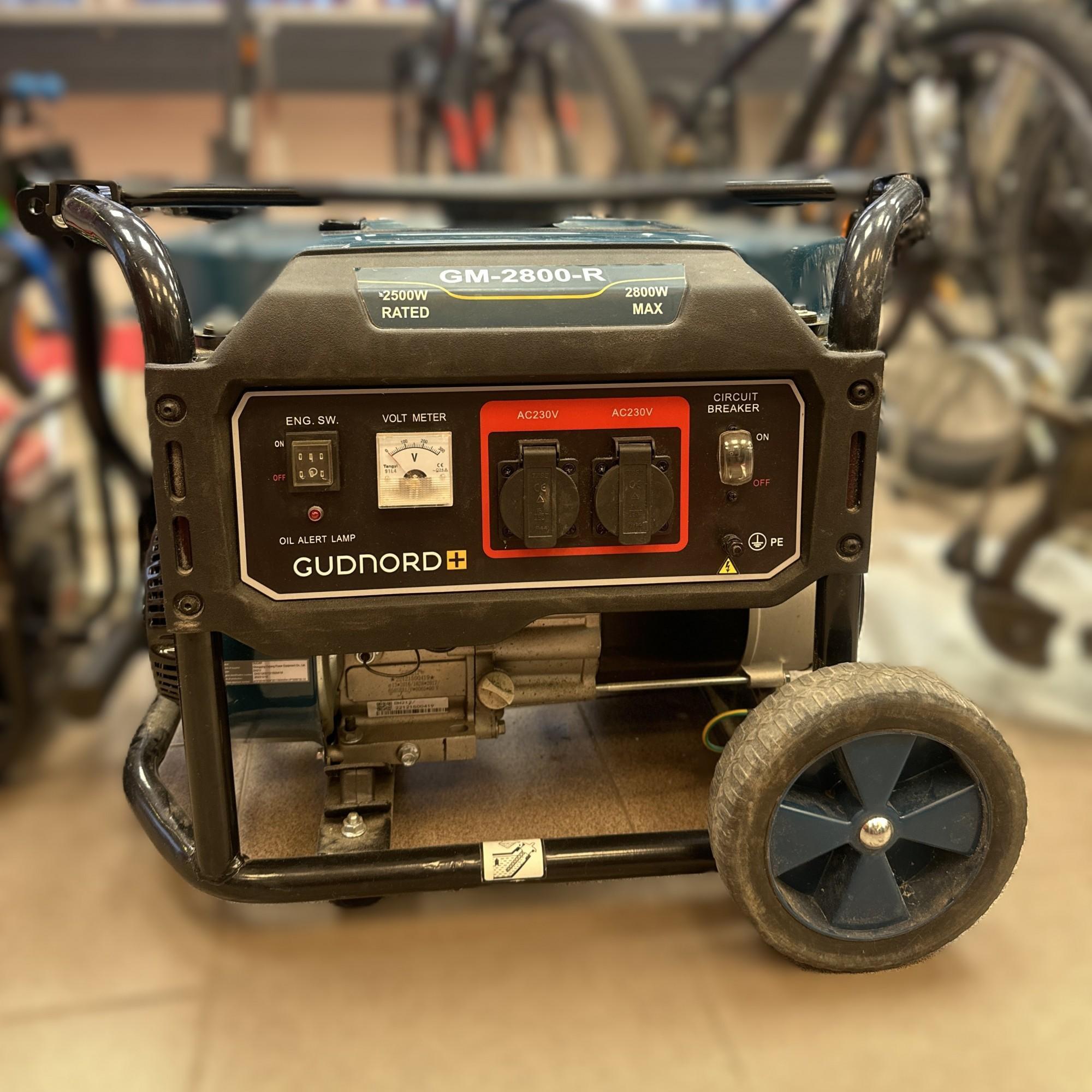 Tootefoto - Generaator Gudnord GM-2800-R
