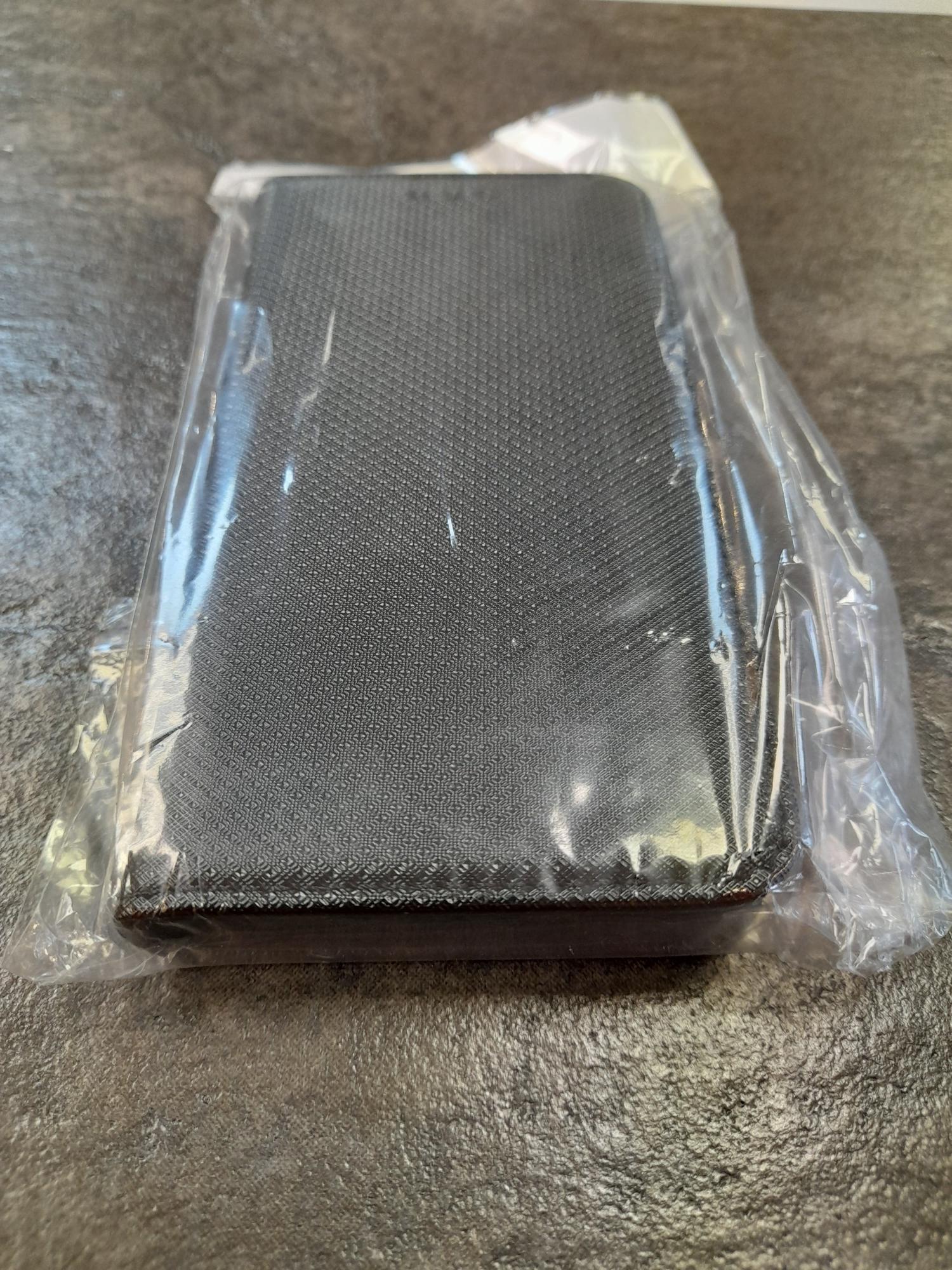 Tootefoto - Kaaned Magnet iPhone 13 MINI must