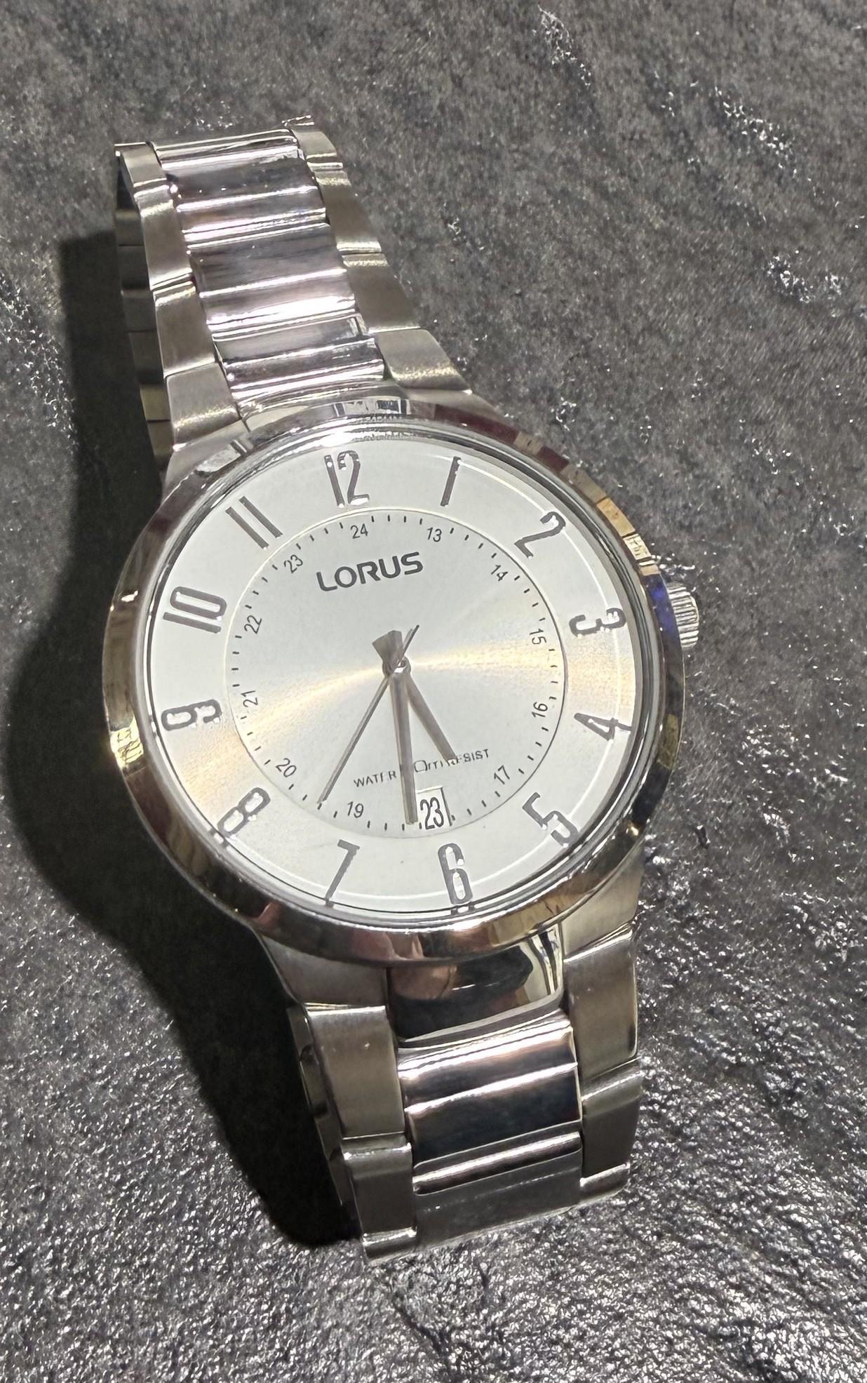 Tootefoto - Käekell Lorus