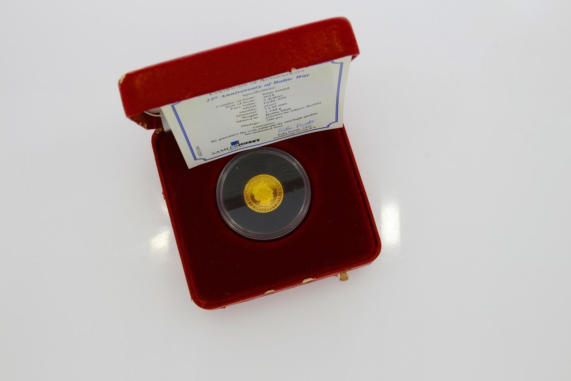 Tootefoto - Kuldmünt 999* 2 Dollars - Elizabeth II Niue Island 2014