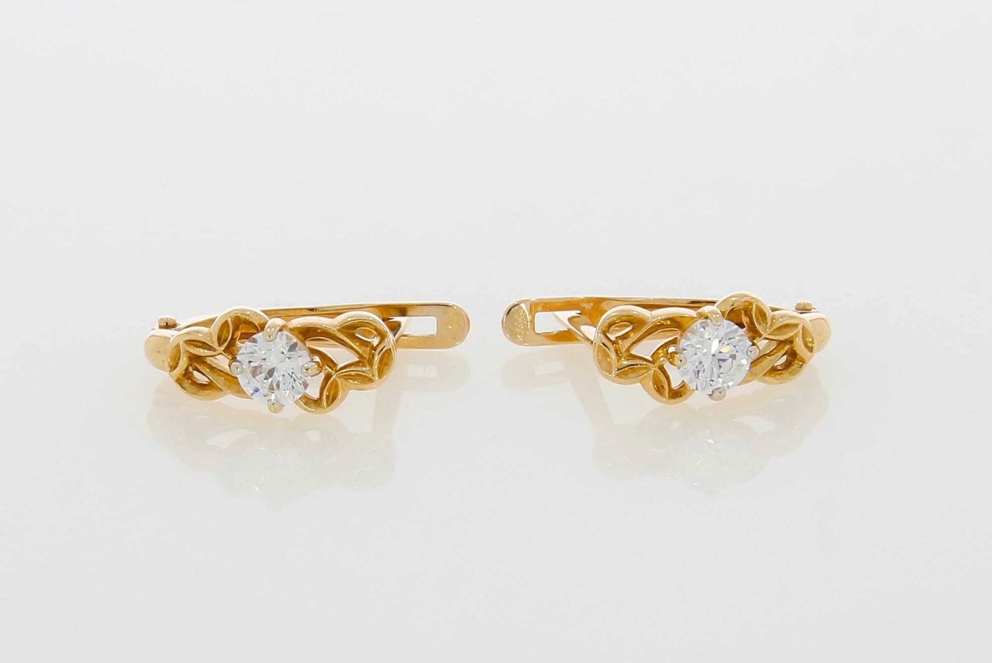 Tootefoto - Kuldkõrvarõngad 375*