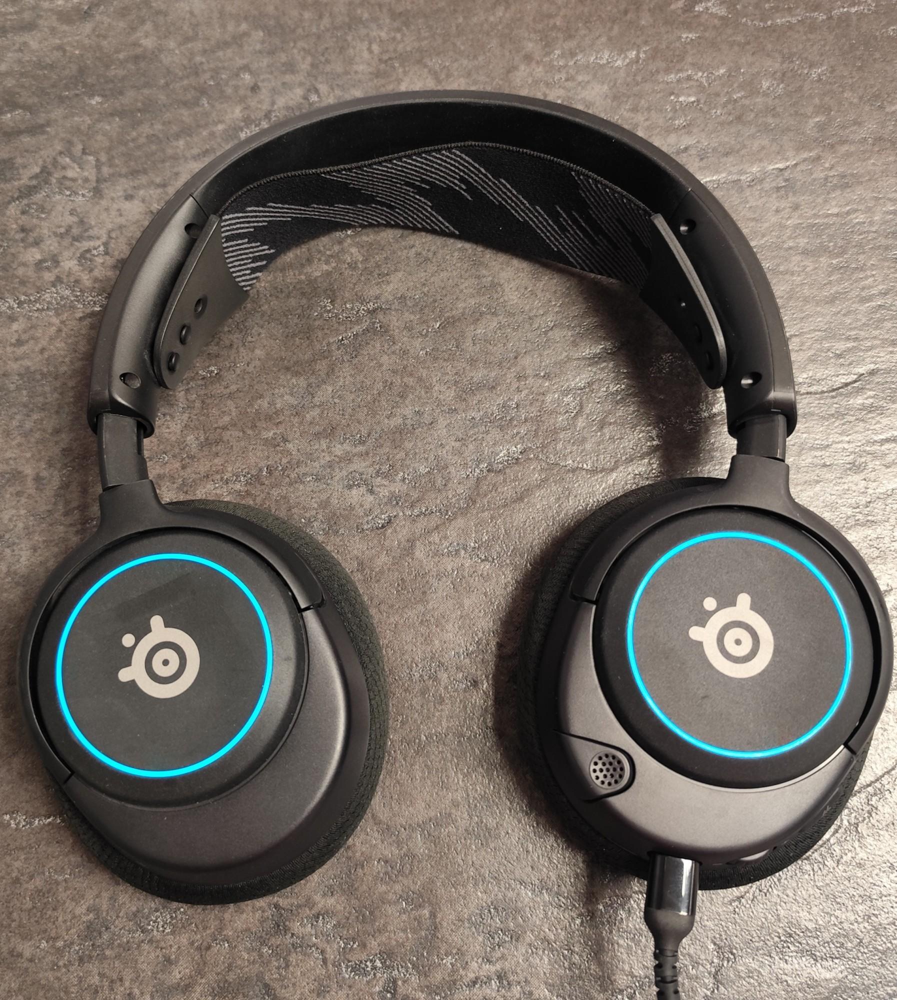 Tootefoto - Kõrvaklapid SteelSeries Arctis Nova 3