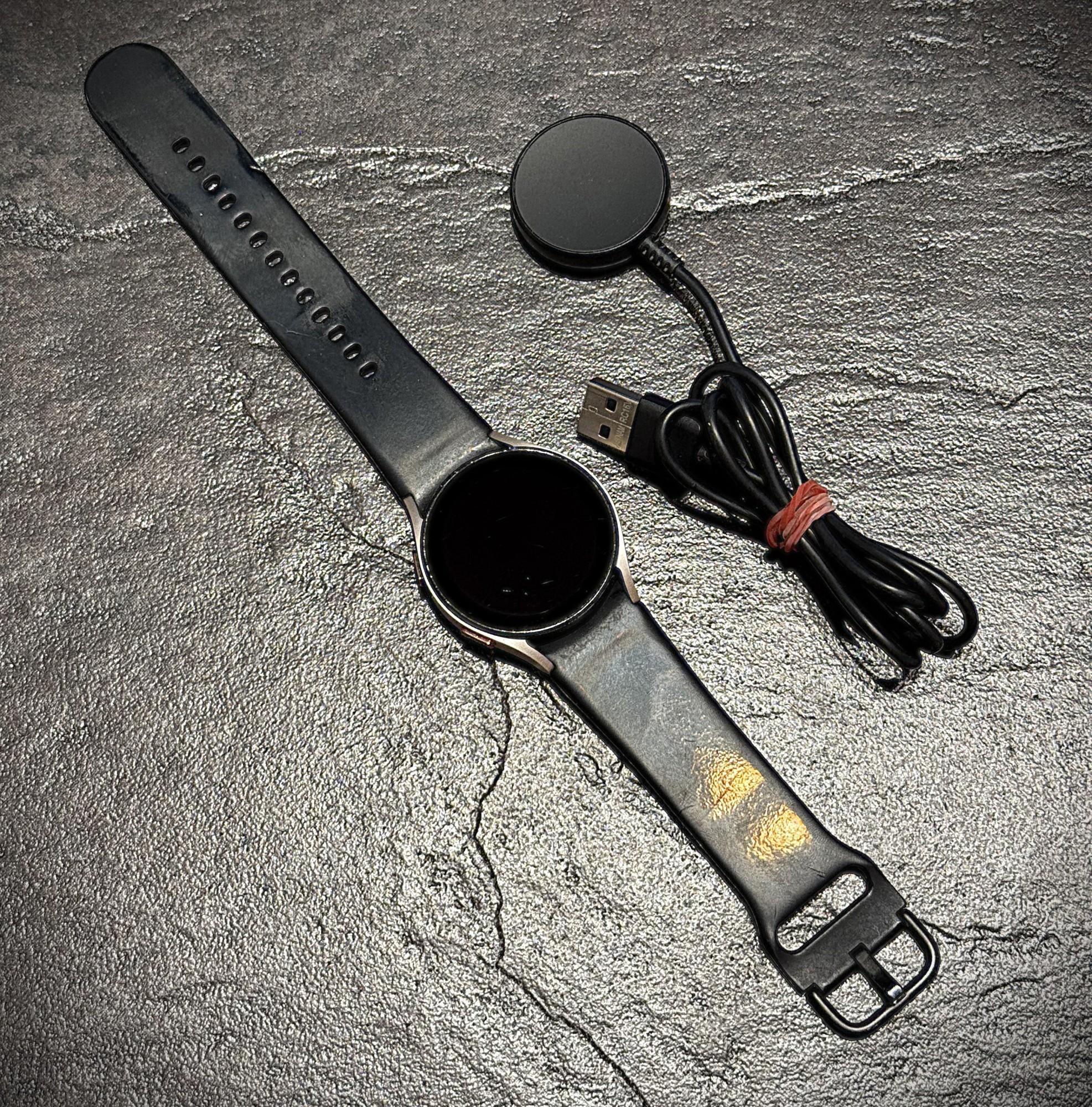 Tootefoto - Nutikell Samsung Galaxy Watch 4 40mm