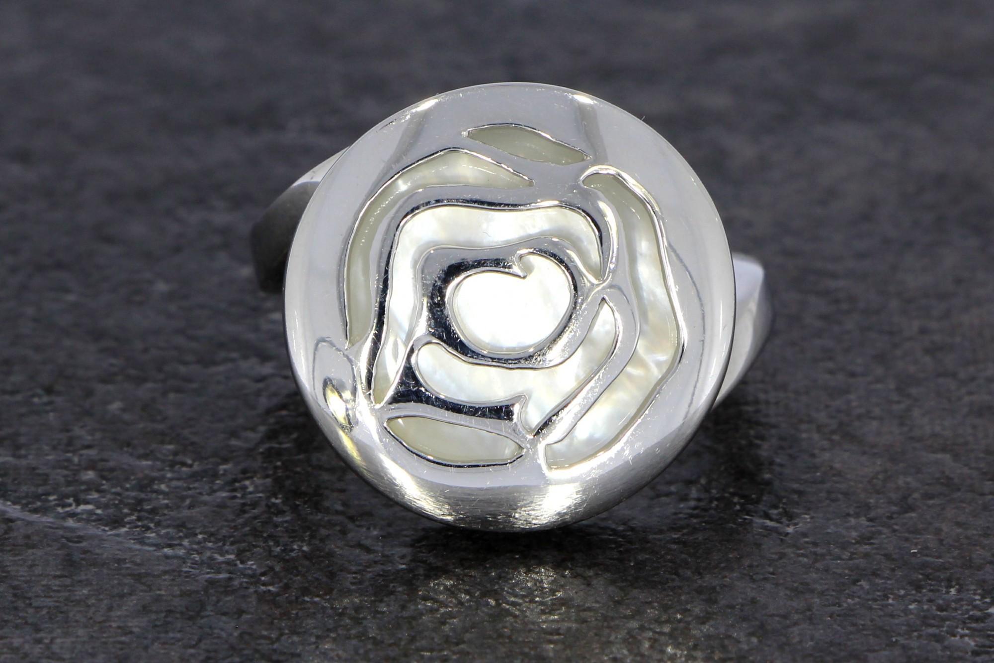 Tootefoto - Hõbesõrmus 925*