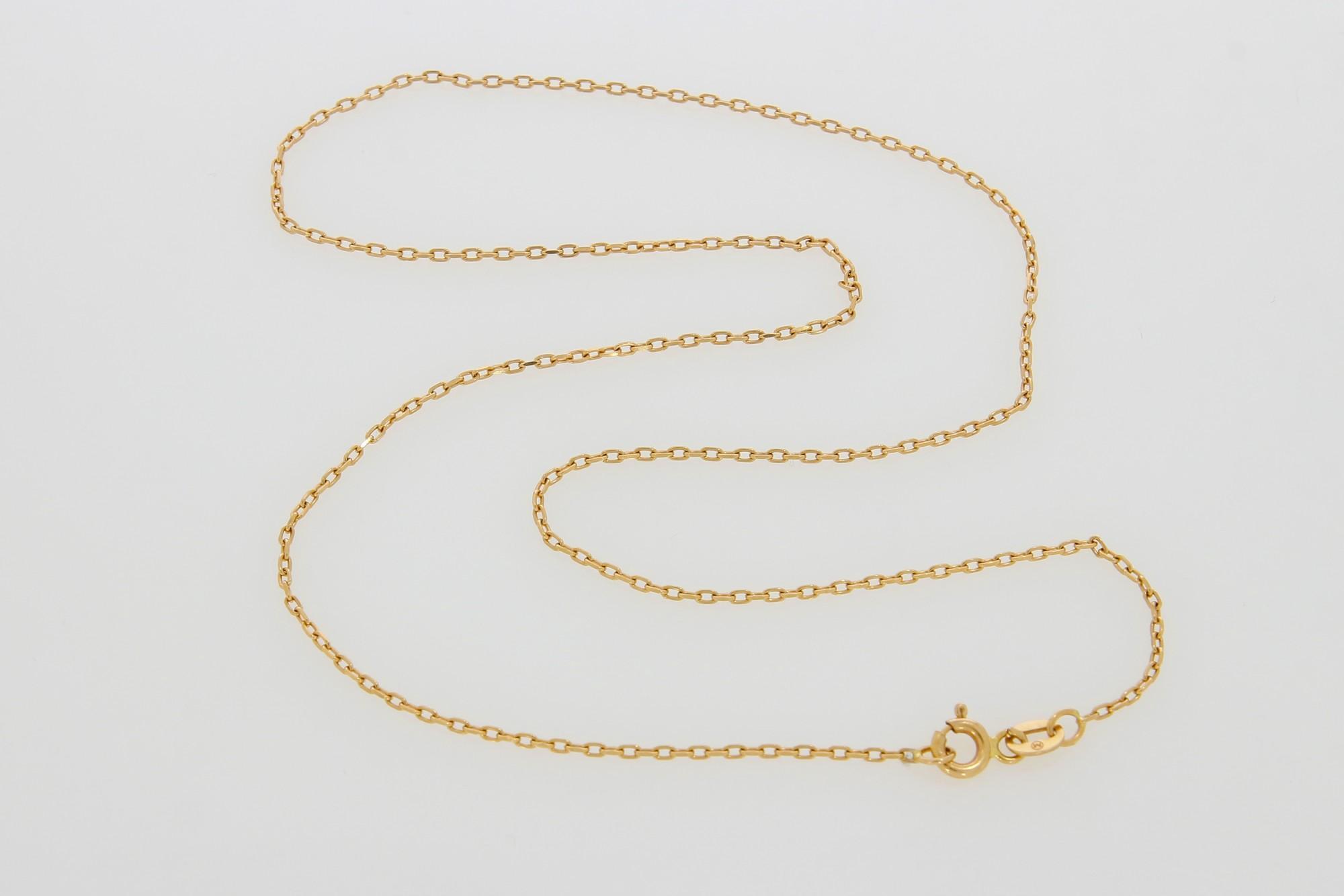 Tootefoto - Kuldkaelakett 585*