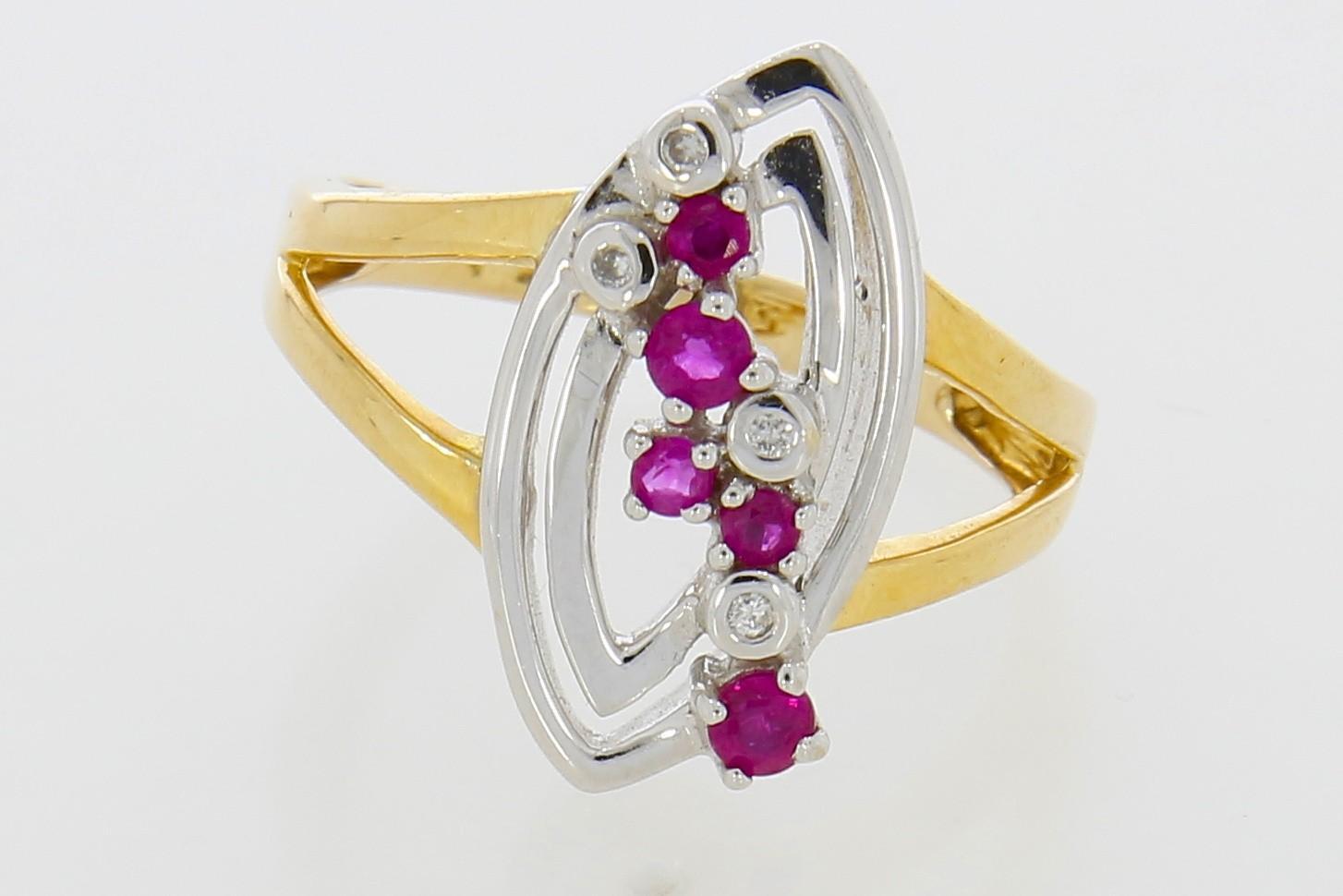 Tootefoto - Kuldsõrmus 585* Rubiinid 0,39ct + briljandid 0,04ct