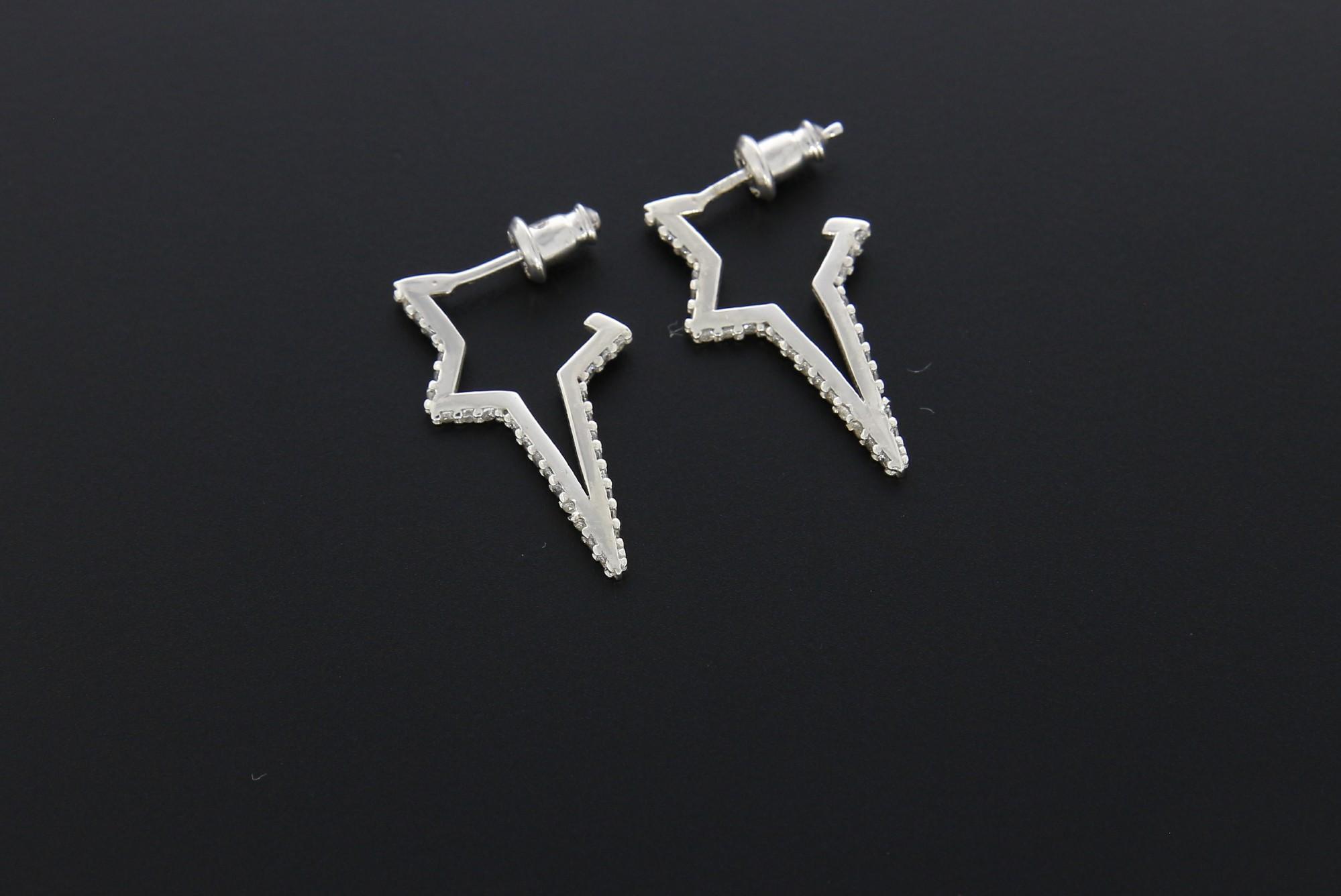 Tootefoto - Hõbekõrvarõngad 925* Tsirkoonid! DEVA Jewelry