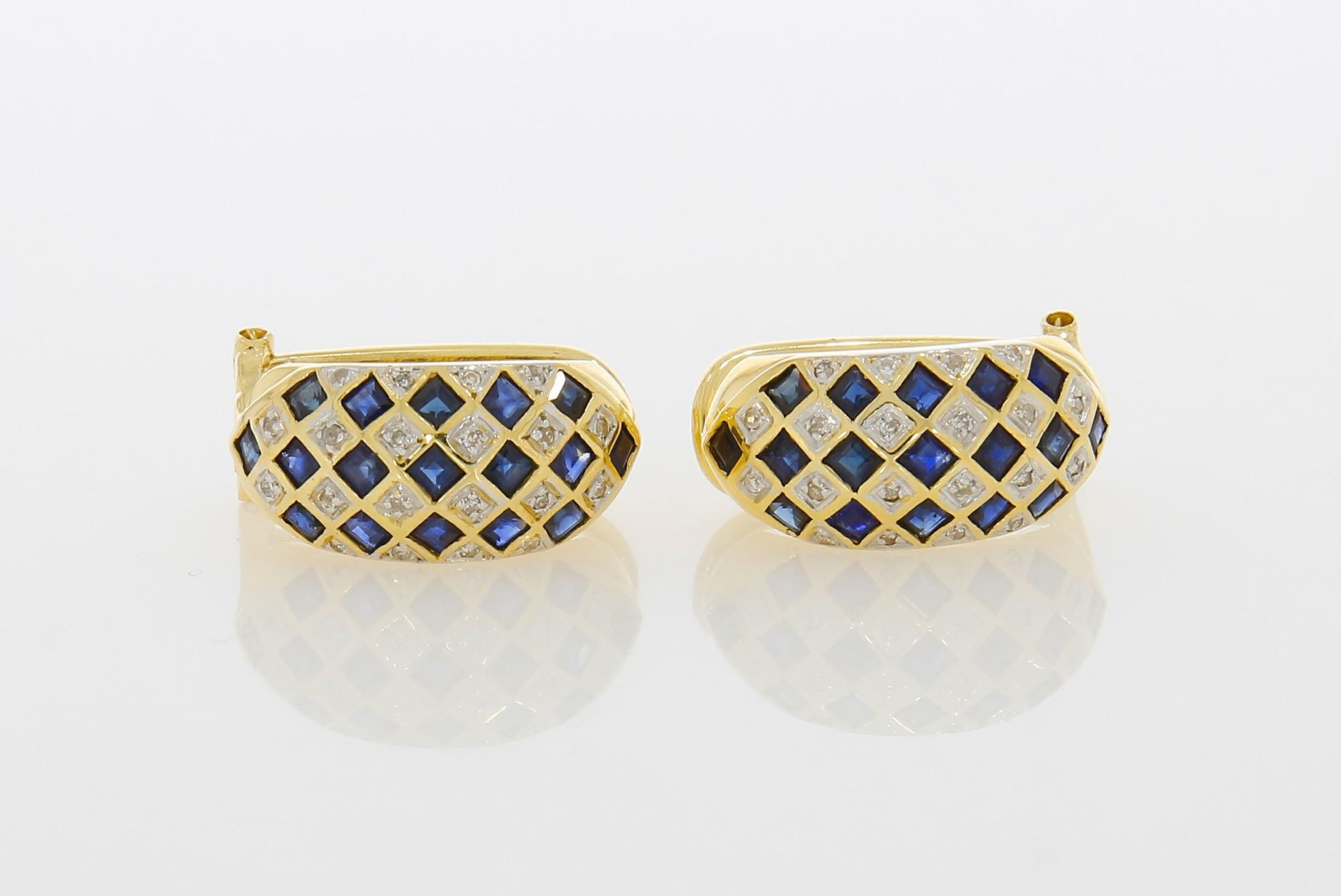 Tootefoto - Kuldkõrvarõngad 585* Briljandid